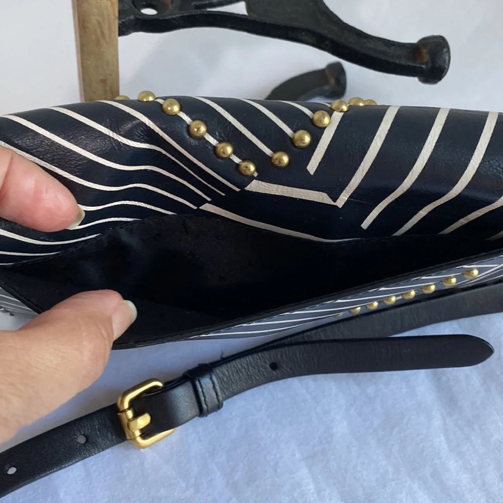 COLE HAAN Women Crossbody Mini Stripe Smartphone Wallet